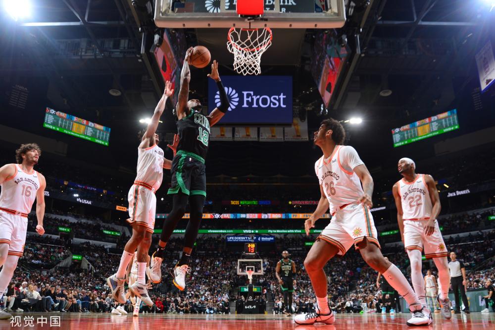 韩鹏：关于新外援将取代谁的问题，我还要和俱乐部进行沟通.