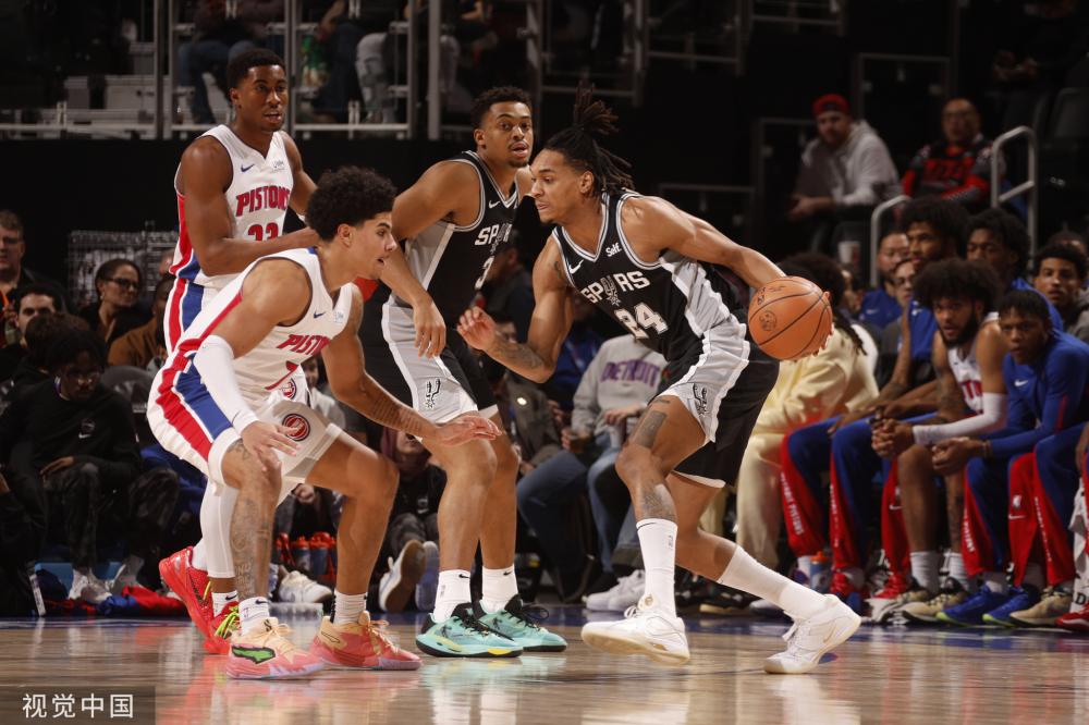 在输球后 在输球后