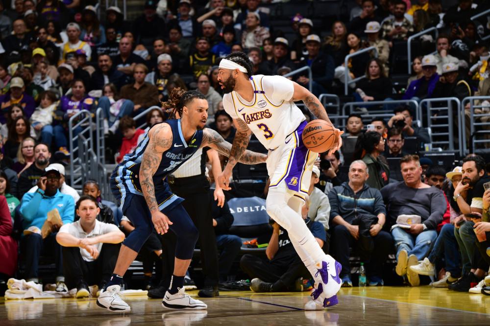 和更坚定的 和更坚定的